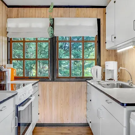Holiday home Pet Friendly In With Kitchen *